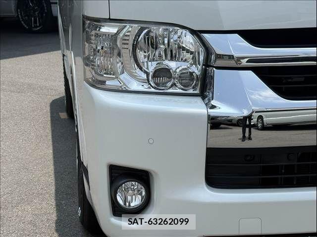 Toyota HIACE WAGON 2022-03 8627033-4