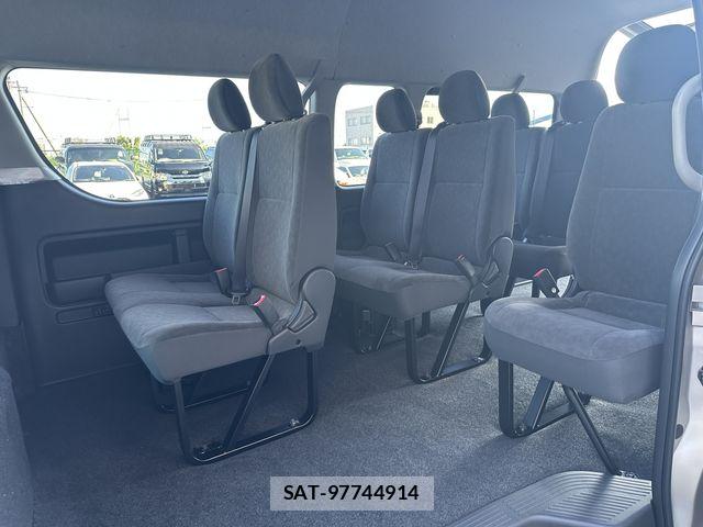 Toyota HIACE WAGON 2026-08 8659378-15