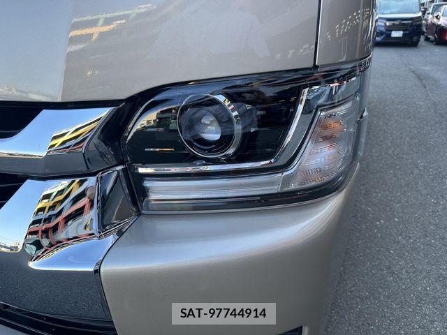 Toyota HIACE WAGON 2026-08 8659378-20
