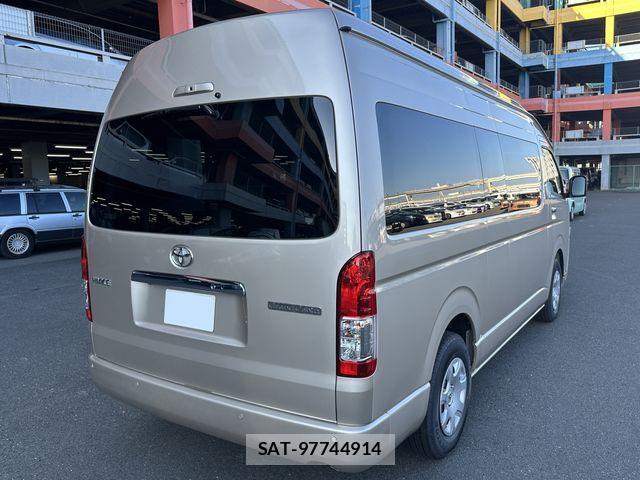 Toyota HIACE WAGON 2026-08 8659378-5