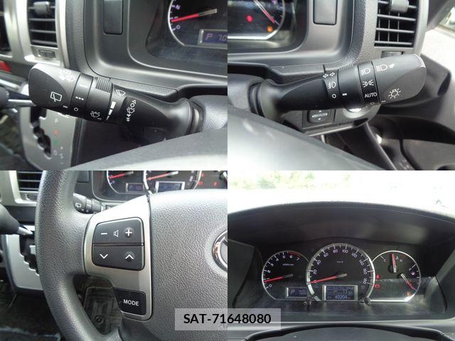 Toyota HIACE WAGON 2017-02 8666241-23