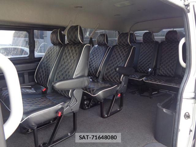 Toyota HIACE WAGON 2017-02 8666241-4