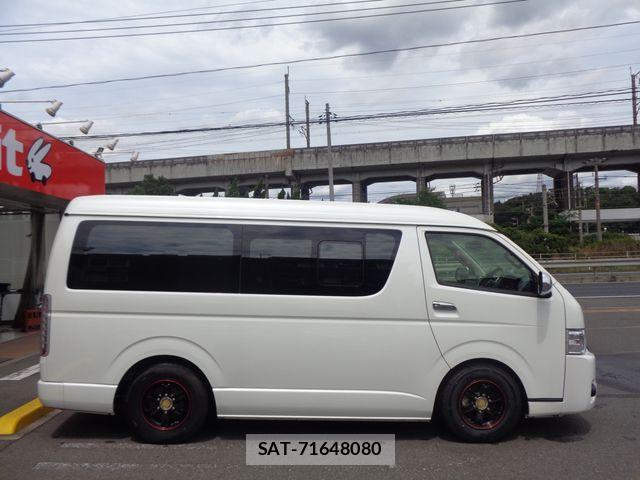 Toyota HIACE WAGON 2017-02 8666241-5
