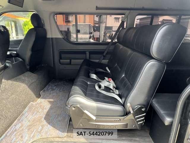 Toyota HIACE WAGON 2010-12 8659383-9