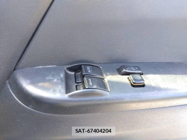 Toyota HIACE WAGON 2015-07 8666242-9