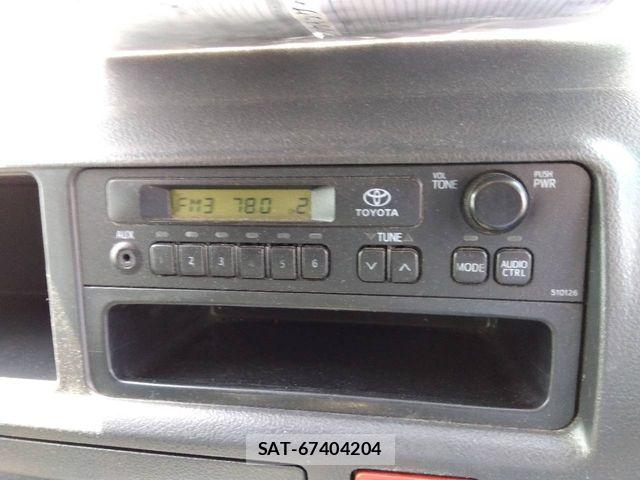 Toyota HIACE WAGON 2015-07 8666242-7