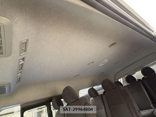 Toyota HIACE WAGON 2025-06 8659379-11