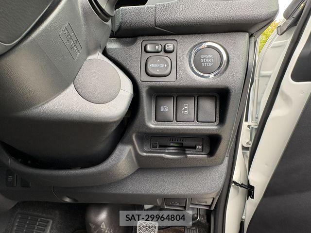 Toyota HIACE WAGON 2025-06 8659379-19