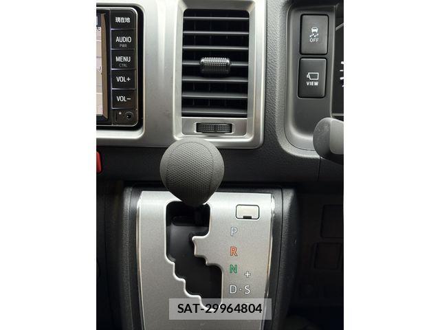 Toyota HIACE WAGON 2025-06 8659379-21