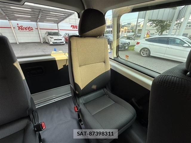 Toyota HIACE WAGON 2025-05 8659380-12