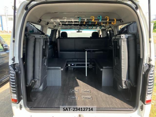 Toyota HIACE WAGON 2014-07 8666240-12