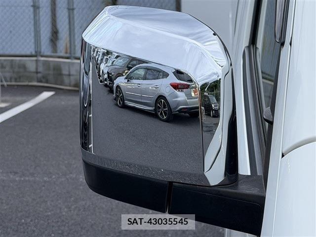 Toyota HIACE WAGON 2021-06 8659381-28