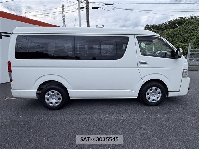Toyota HIACE WAGON 2021-06 8659381-8