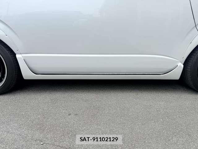 Toyota HIACE WAGON 2022-12 8685653-10