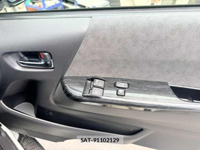 Toyota HIACE WAGON 2022-12 8685653-25