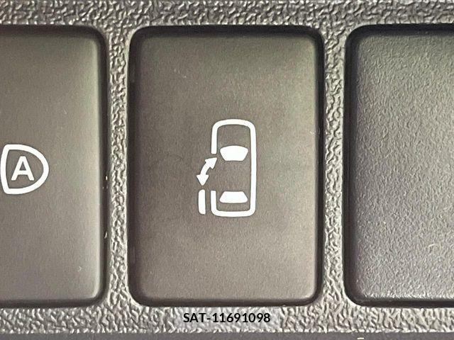 Toyota HIACE WAGON 2025-09 8742578-5