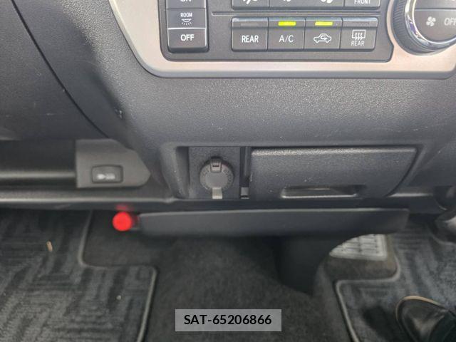 Toyota HIACE WAGON 2022-06 8742587-11