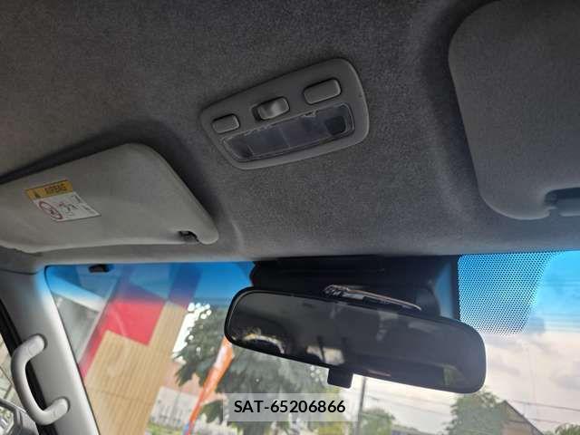 Toyota HIACE WAGON 2022-06 8742587-19