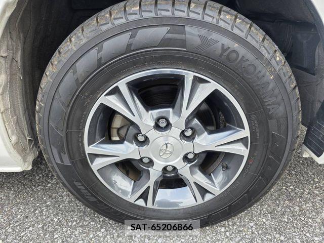 Toyota HIACE WAGON 2022-06 8742587-26