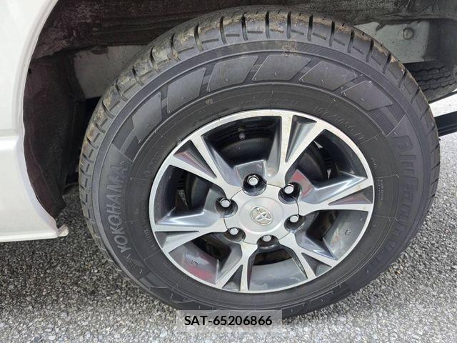 Toyota HIACE WAGON 2022-06 8742587-27