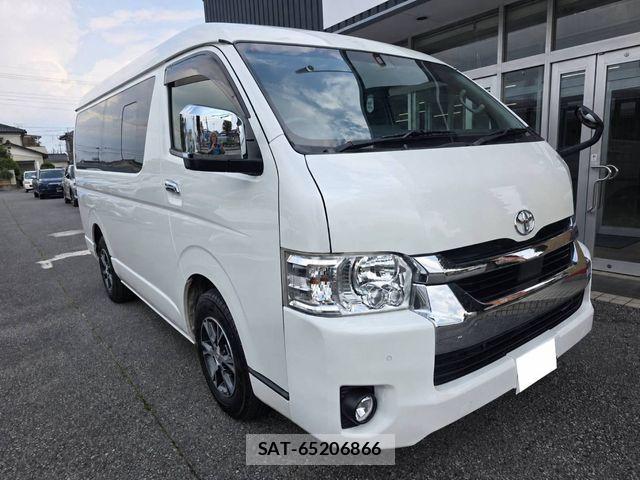 Toyota HIACE WAGON 2022-06 8742587-4