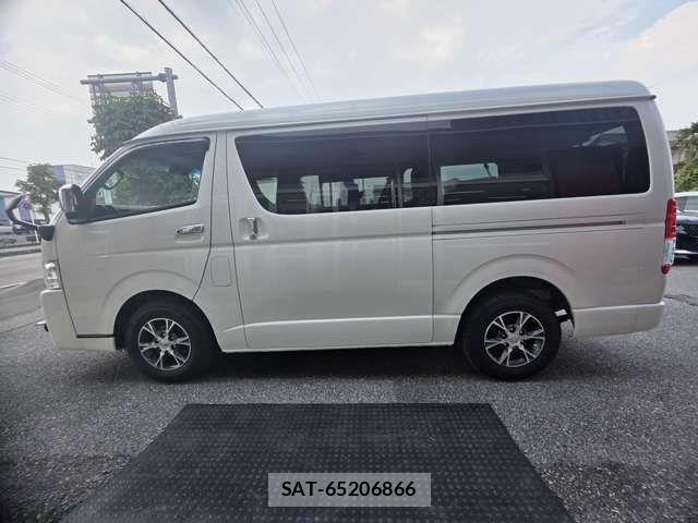 Toyota HIACE WAGON 2022-06 8742587-5