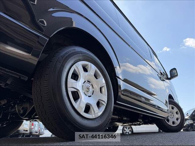 Toyota HIACE WAGON 2026-07 8742586-21