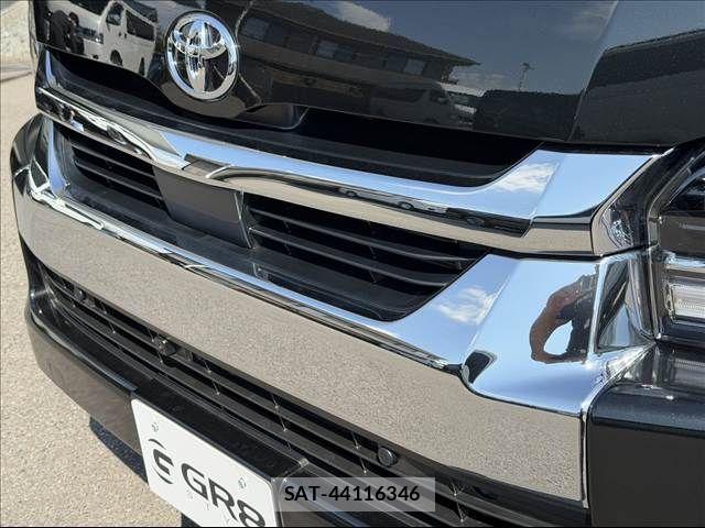 Toyota HIACE WAGON 2026-07 8742586-25