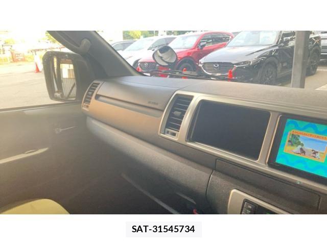 Toyota HIACE WAGON 2025-04 8742579-21
