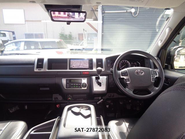 Toyota HIACE WAGON 2022-02 8796135-1