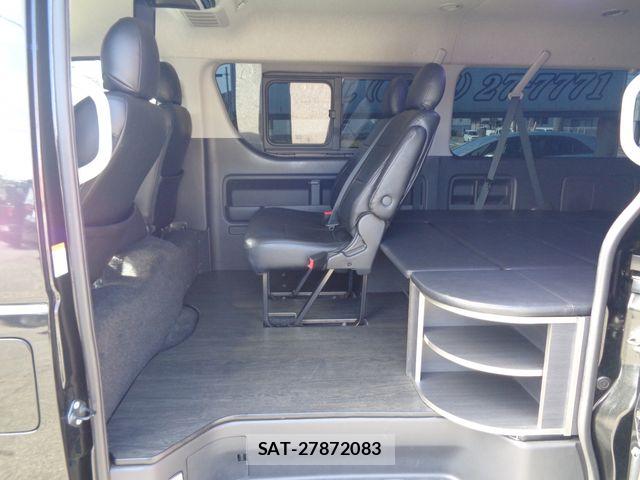 Toyota HIACE WAGON 2022-02 8796135-6