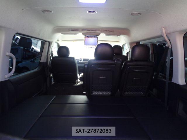 Toyota HIACE WAGON 2022-02 8796135-7