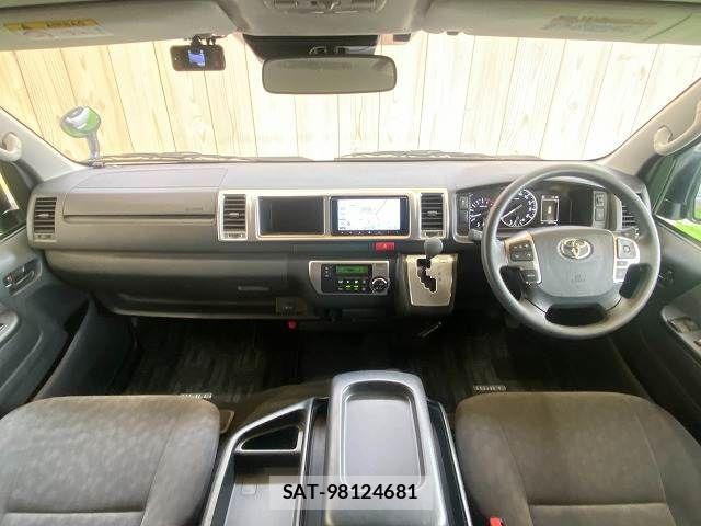 Toyota HIACE WAGON 2026-02 8796136-1
