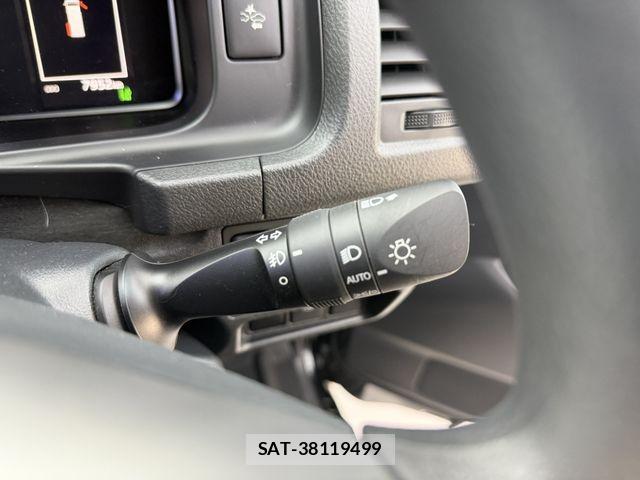 Toyota HIACE WAGON 2023-04 8796134-19