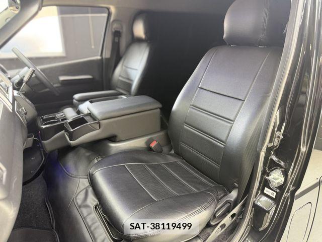 Toyota HIACE WAGON 2023-04 8796134-8