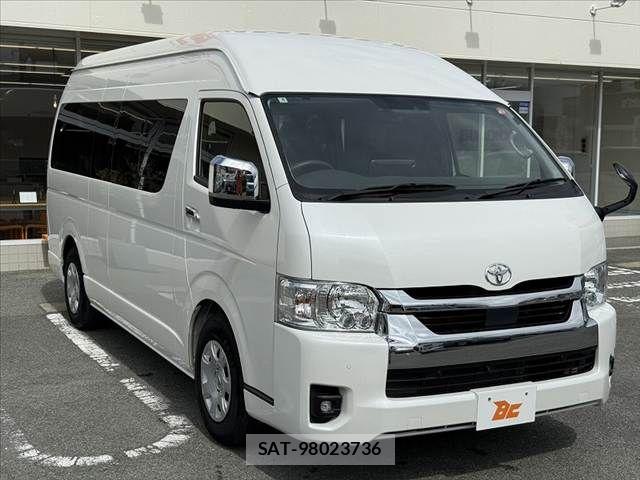 Toyota HIACE WAGON 2025-08 8829317-9