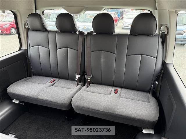 Toyota HIACE WAGON 2025-08 8829317-22
