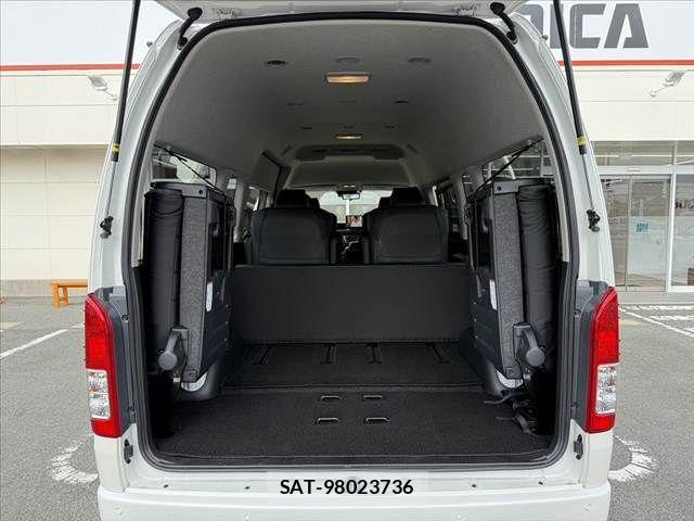 Toyota HIACE WAGON 2025-08 8829317-25