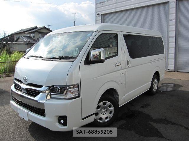 Toyota HIACE WAGON 2026-07 8829318-0