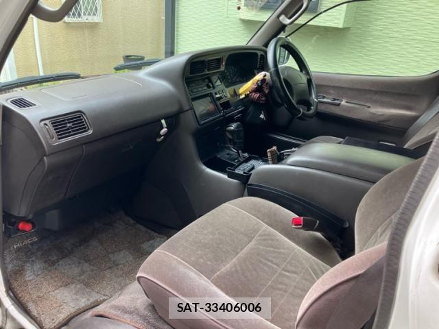Toyota HIACE WAGON 1997-02 8829322-9