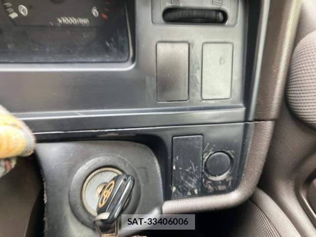 Toyota HIACE WAGON 1997-02 8829322-15
