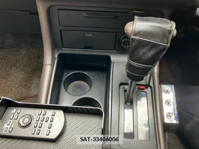 Toyota HIACE WAGON 1997-02 8829322-18