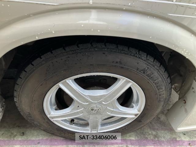 Toyota HIACE WAGON 1997-02 8829322-5