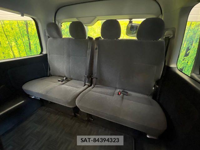 Toyota HIACE WAGON 2018-02 8829319-9