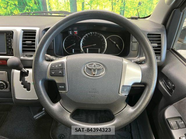 Toyota HIACE WAGON 2018-02 8829319-11