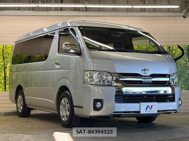 Toyota HIACE WAGON 2018-02 8829319-16