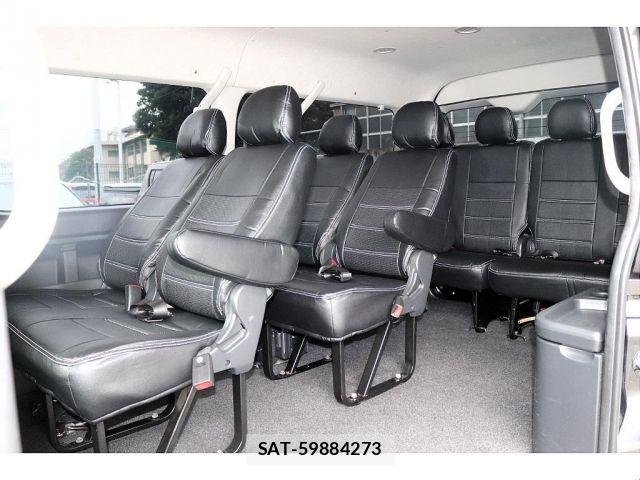 Toyota HIACE WAGON 2011-01 8829321-11