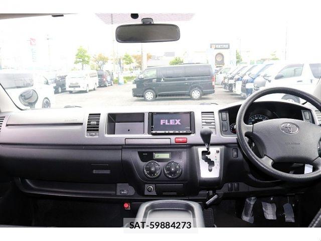 Toyota HIACE WAGON 2011-01 8829321-3