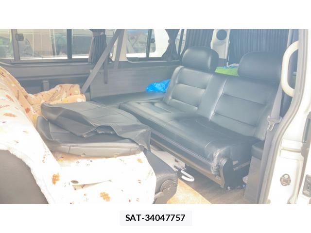 Toyota HIACE WAGON 2012-02 8829320-15