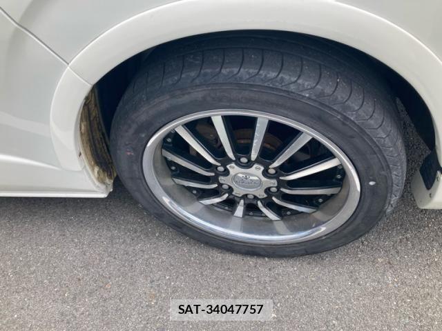 Toyota HIACE WAGON 2012-02 8829320-2